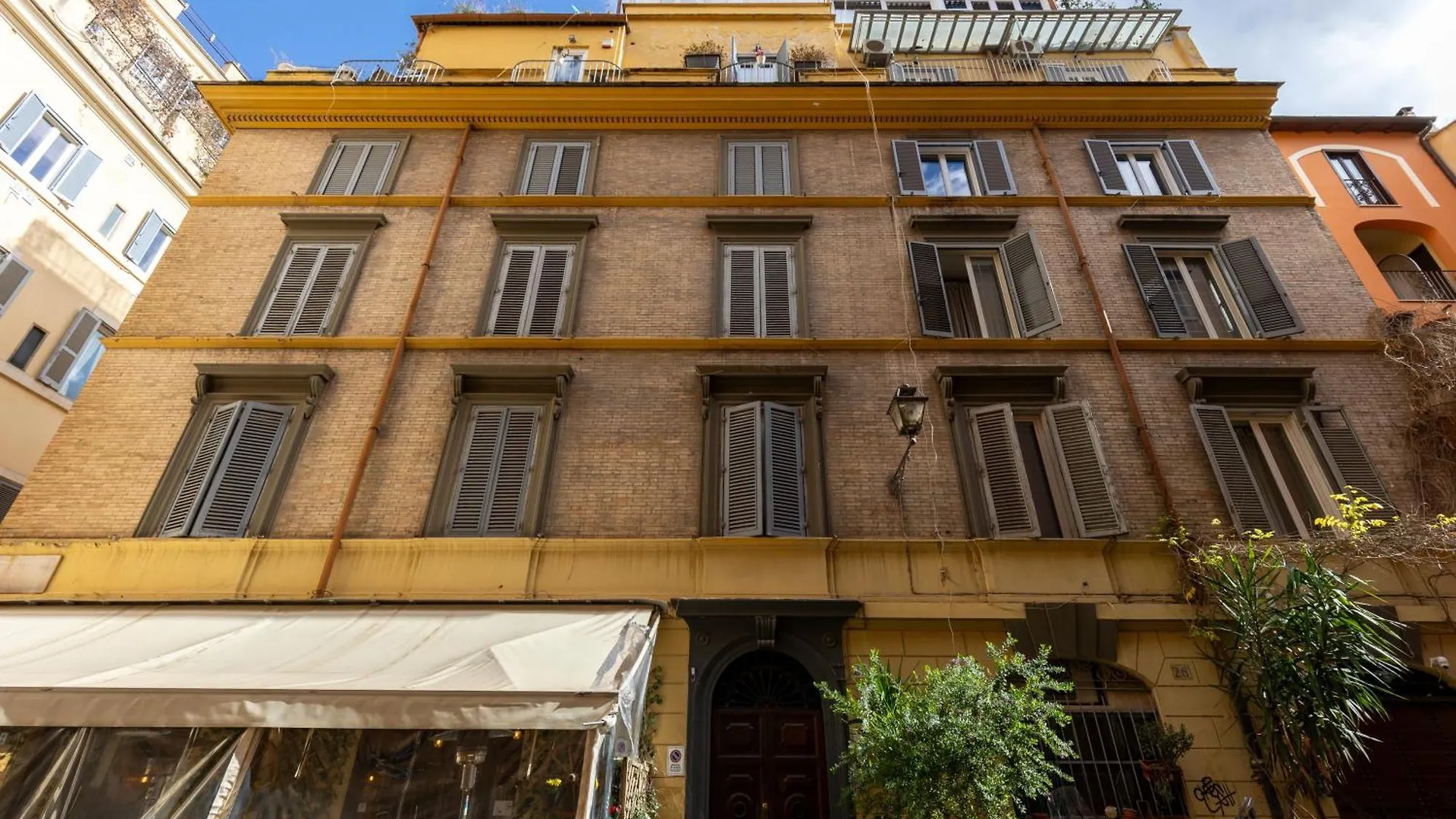 The Romulus Apartment
